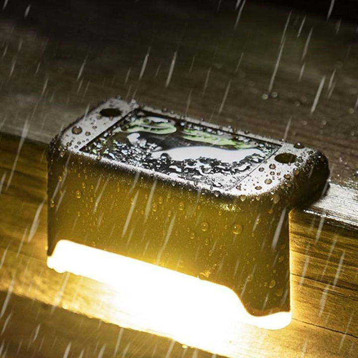 Nestify - Solarbetriebene Außenlampe
